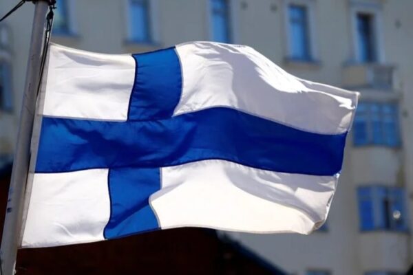 Фінляндія запровадила превентивні обмеження на морі та в повітрі через можливу появу дронів