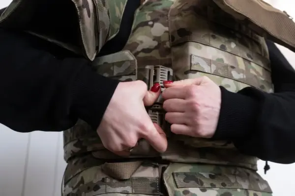 Жіночі бронежилети у ЗСУ: чому перша партія має суспільне значення